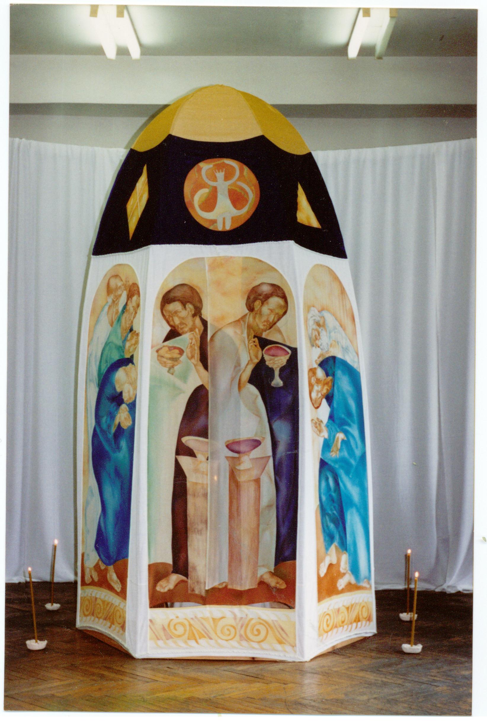 Denys Savchenko. 2001. Eucharist. Painting on silk. Chapel